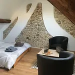 Les D'orsay Pensión 3*